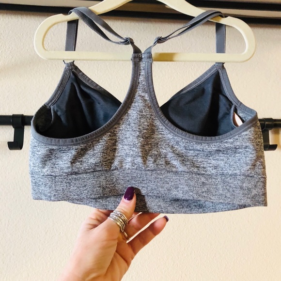 Victoria’s Secret Grey Sports Bra Top - S - Picture 2 of 3